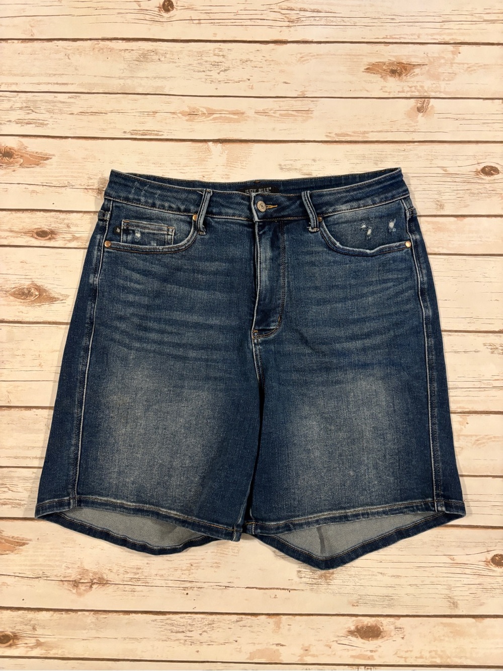Judy Blue Tummy Control High-Rise Vintage Wash Cuffed Shorts JB150246 Size 1XL